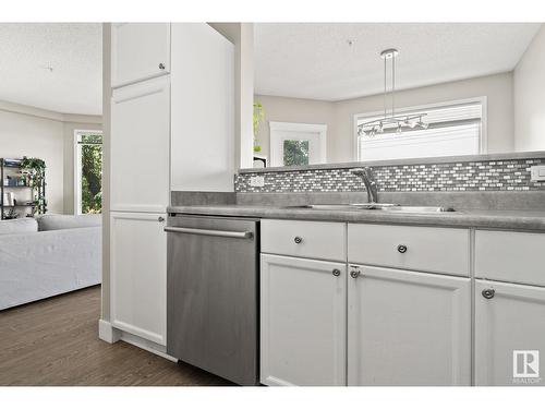 #203 8108 109 St Nw, Edmonton, AB - Indoor Photo Showing Kitchen