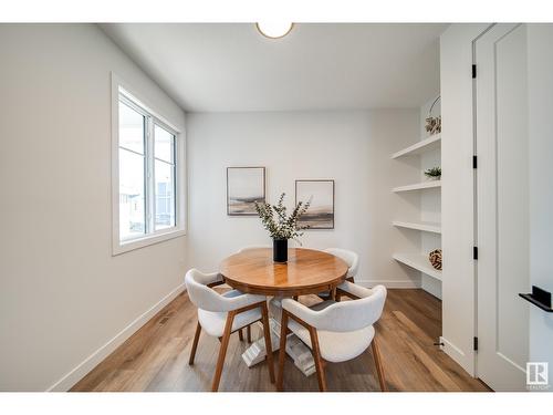 2035 165 St Sw, Edmonton, AB - Indoor Photo Showing Dining Room