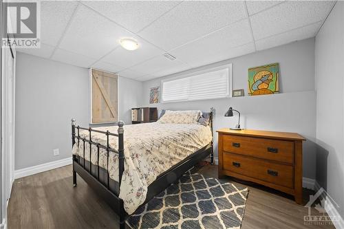 10 Mac Storey Street, Richmond, ON - Indoor Photo Showing Bedroom