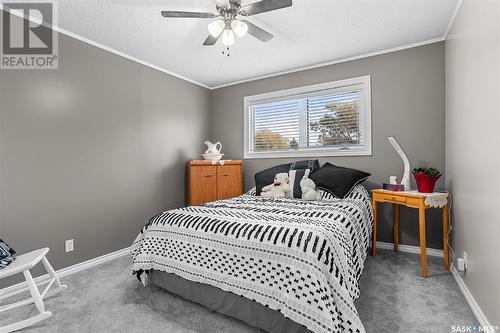 54 Henigman Place, Saskatoon, SK - Indoor Photo Showing Bedroom