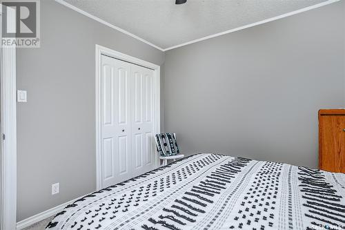 54 Henigman Place, Saskatoon, SK - Indoor Photo Showing Bedroom