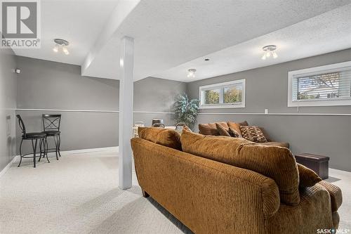 54 Henigman Place, Saskatoon, SK - Indoor