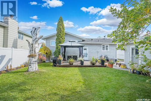 54 Henigman Place, Saskatoon, SK - Outdoor With Deck Patio Veranda