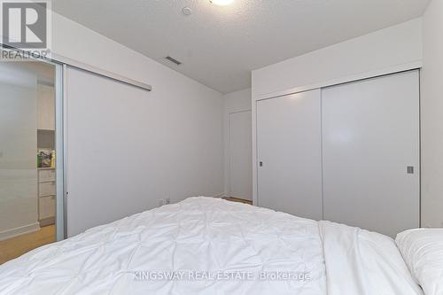 221 - 25 Richmond Street E, Toronto, ON - Indoor Photo Showing Bedroom