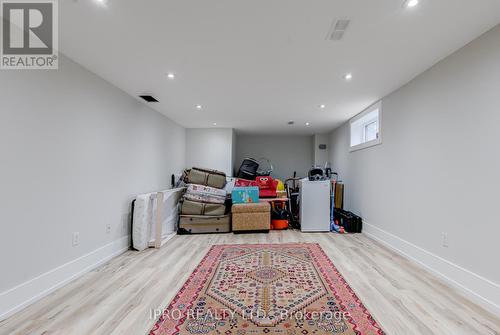 10 Urbandale Avenue, Toronto, ON - Indoor