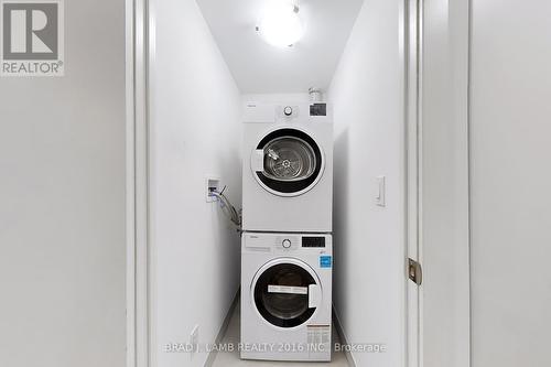 501 - 47 Mutual Street, Toronto, ON - Indoor Photo Showing Laundry Room