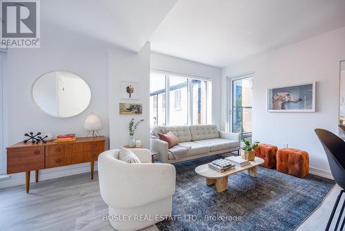 309 - 2 Augusta Avenue, Toronto, ON - Indoor Photo Showing Living Room