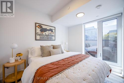 309 - 2 Augusta Avenue, Toronto, ON - Indoor Photo Showing Bedroom