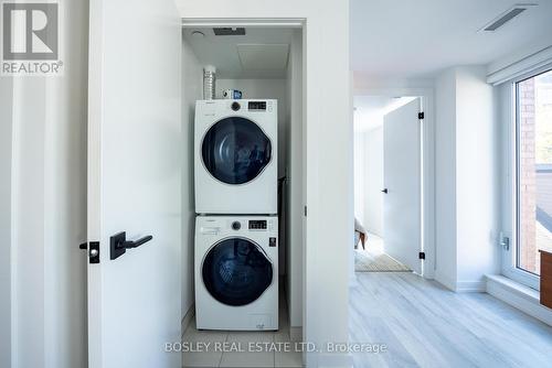 309 - 2 Augusta Avenue, Toronto, ON - Indoor Photo Showing Laundry Room