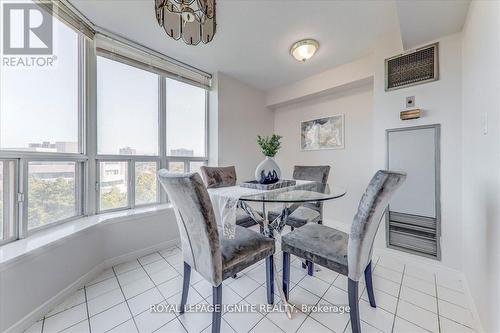 508 - 400 Mclevin Avenue, Toronto, ON - Indoor Photo Showing Dining Room