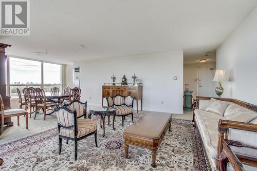 704 - 1 Clark Avenue W, Vaughan, ON - Indoor Photo Showing Living Room