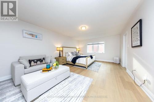 6 Harvest Court, Richmond Hill, ON - Indoor Photo Showing Bedroom