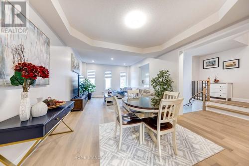 6 Harvest Court, Richmond Hill, ON - Indoor Photo Showing Dining Room