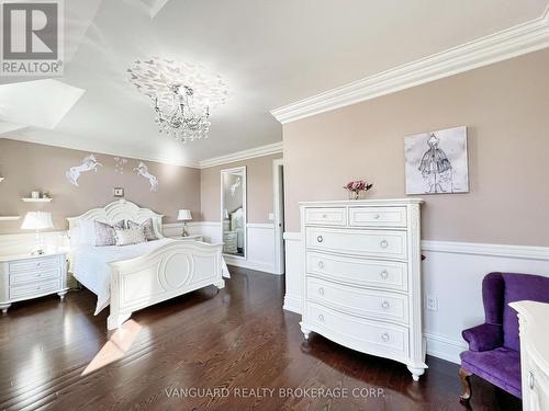 7 Cape George Trail, King, ON - Indoor Photo Showing Bedroom