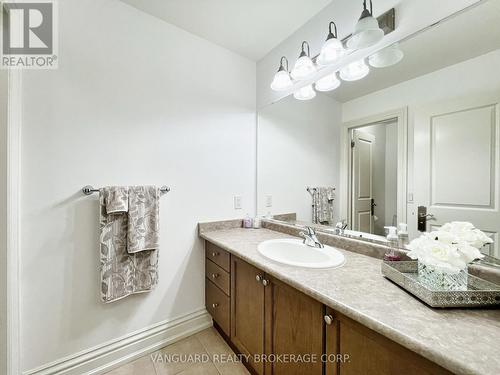 7 Cape George Trail, King, ON - Indoor Photo Showing Bathroom