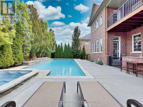 7 Cape George Trail, King, ON - Outdoor With In Ground Pool