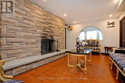 21830 Mccowan Road, East Gwillimbury, ON - Indoor With Fireplace