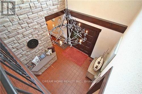 21830 Mccowan Road, East Gwillimbury, ON - Indoor Photo Showing Other Room