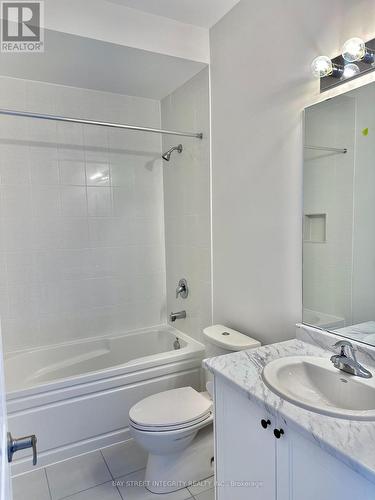 259 Tennant Circle, Vaughan, ON - Indoor Photo Showing Bathroom