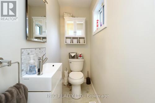 26 Wimbledon Court, Brampton, ON - Indoor Photo Showing Bathroom