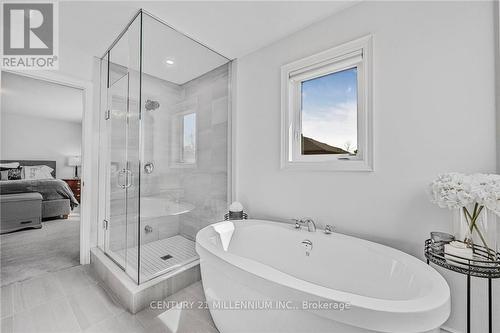 33 Autumn Drive, Wasaga Beach, ON - Indoor Photo Showing Bathroom