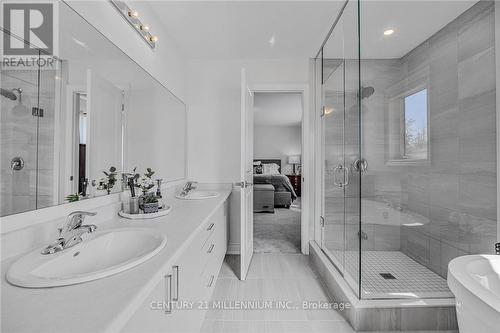 33 Autumn Drive, Wasaga Beach, ON - Indoor Photo Showing Bathroom