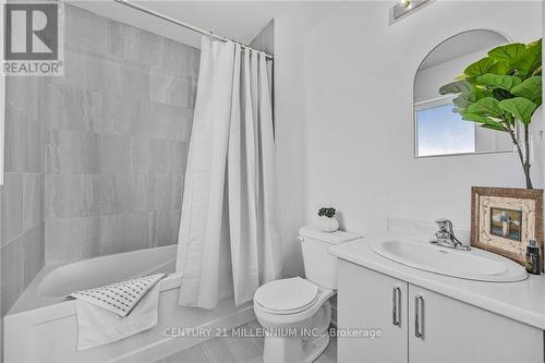 33 Autumn Drive, Wasaga Beach, ON - Indoor Photo Showing Bathroom