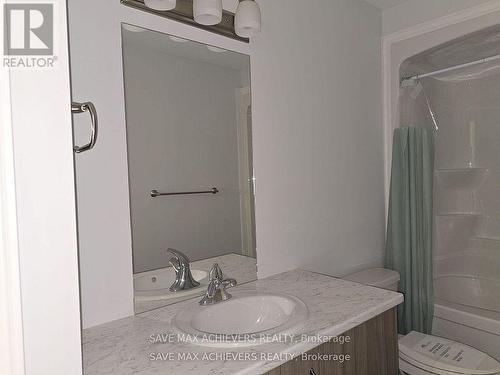 206 Louise Street W, Welland, ON - Indoor Photo Showing Bathroom