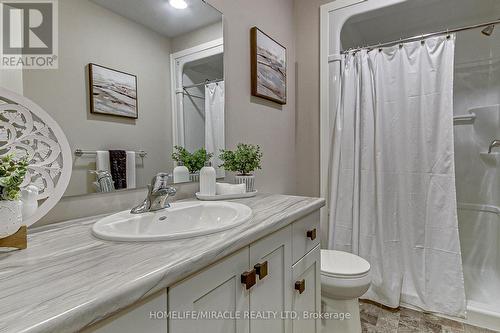 15 Fox Hollow Court, St. Thomas, ON - Indoor Photo Showing Bathroom