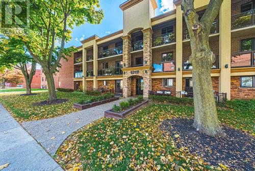 302 - 1212 Fennell Avenue E, Hamilton, ON - Outdoor With Balcony