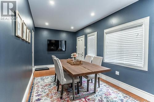 72 High Street, Barrie, ON - Indoor Photo Showing Dining Room