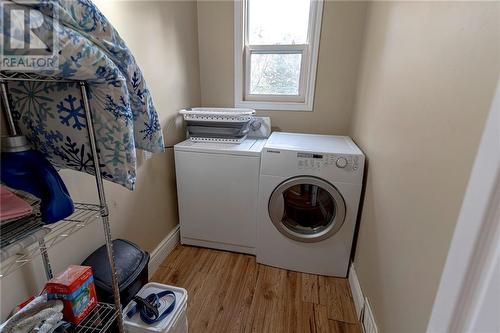 311 Fraser Street, Pembroke, ON - Indoor Photo Showing Laundry Room