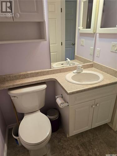 302 1172 103Rd Street, North Battleford, SK - Indoor Photo Showing Bathroom