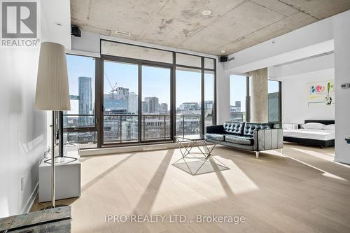 1014 - 560 King Street W, Toronto, ON - Indoor