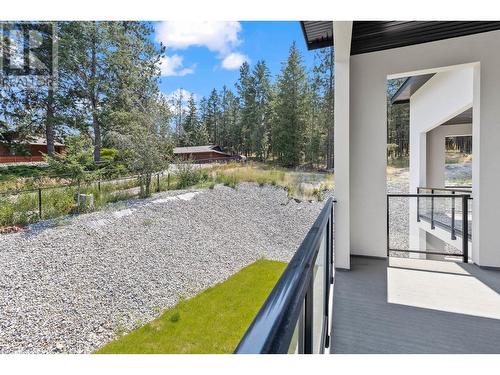 10287 Beacon Hill Drive, Lake Country, BC - Outdoor