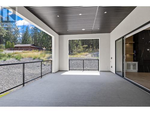 10287 Beacon Hill Drive, Lake Country, BC - Outdoor With Exterior