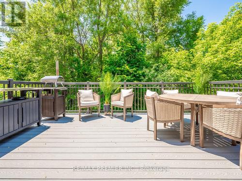 22 Great Heron Court, King, ON - Outdoor With Deck Patio Veranda