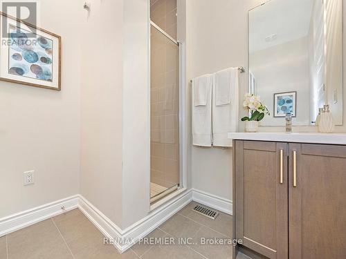 22 Great Heron Court, King, ON - Indoor Photo Showing Bathroom