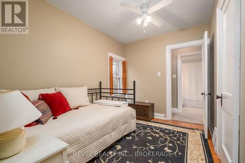 751 Johnson Street, Kingston (Central City East), ON - Indoor Photo Showing Bedroom