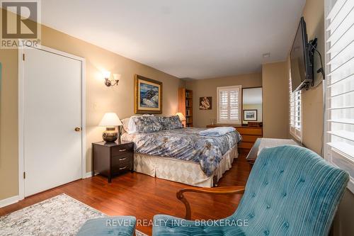 751 Johnson Street, Kingston (Central City East), ON - Indoor Photo Showing Bedroom