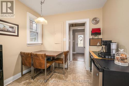 751 Johnson Street, Kingston (Central City East), ON - Indoor Photo Showing Dining Room