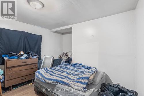 6501 Highway 93, Tay, ON - Indoor Photo Showing Bedroom