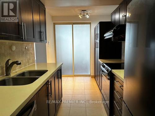 209 - 5785 Yonge Street, Toronto, ON - Indoor Photo Showing Kitchen With Double Sink