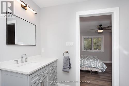 43 Birch Crescent, Kawartha Lakes (Bobcaygeon), ON - Indoor Photo Showing Bathroom