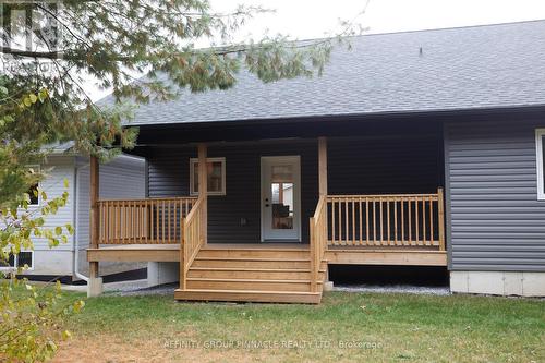 43 Birch Crescent, Kawartha Lakes (Bobcaygeon), ON - Outdoor With Deck Patio Veranda