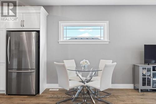 100 Barley Trail, Stirling-Rawdon, ON - Indoor Photo Showing Dining Room