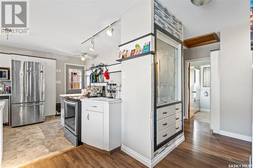 801 Keith Street, Moose Jaw, SK - Indoor Photo Showing Kitchen With Stainless Steel Kitchen