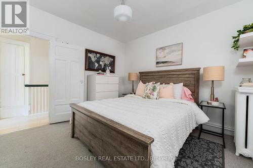 812 Duplex Avenue, Toronto, ON - Indoor Photo Showing Bedroom