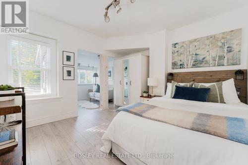 812 Duplex Avenue, Toronto, ON - Indoor Photo Showing Bedroom