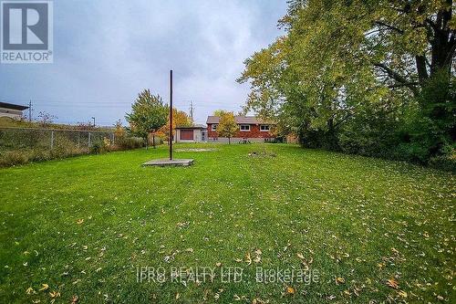 20 Highland Road W, Hamilton, ON - Outdoor